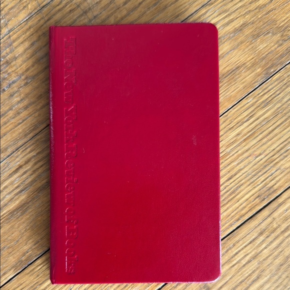 NY Review of Book leather planner - Picture 1 of 4